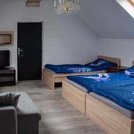V Sadu Apartment Lysa nad Labem Ngoại thất bức ảnh